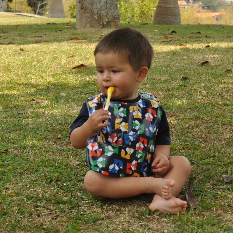 Babero bebé impermeable